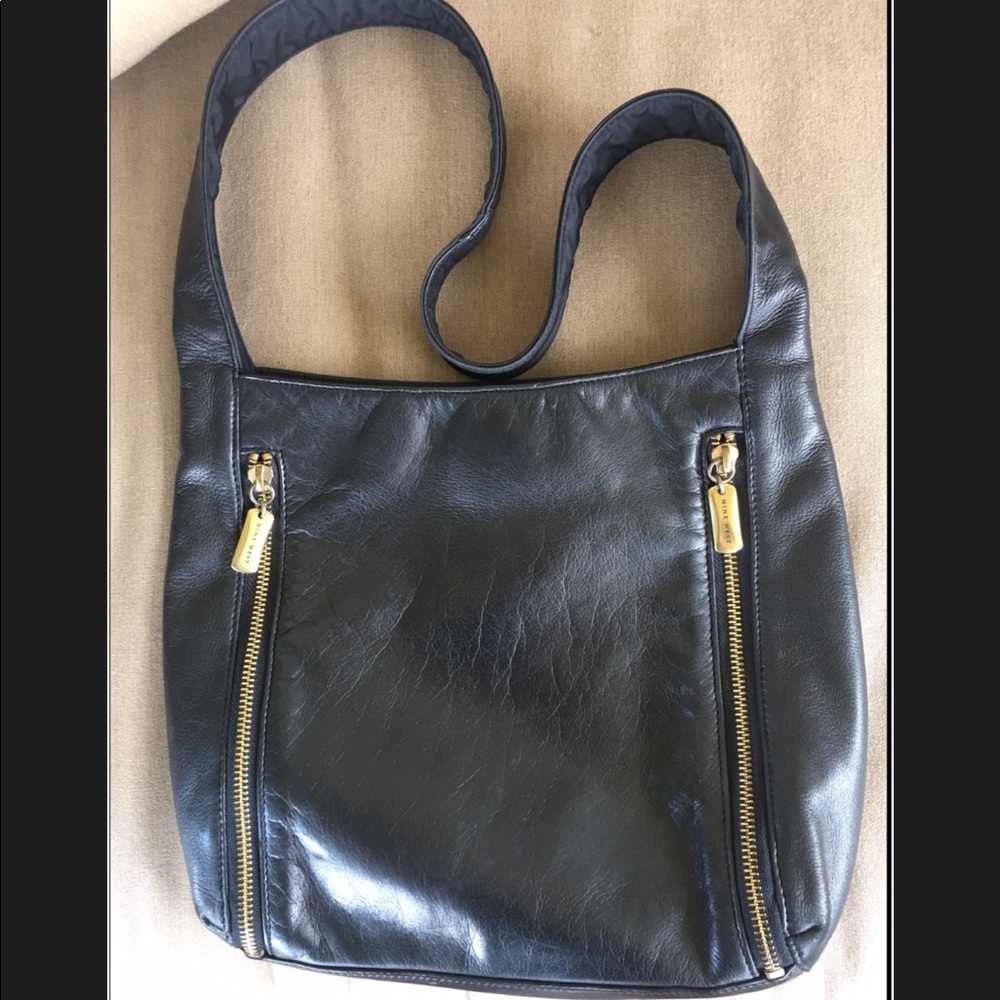 Women’s Nine West Black genuine leather purse
